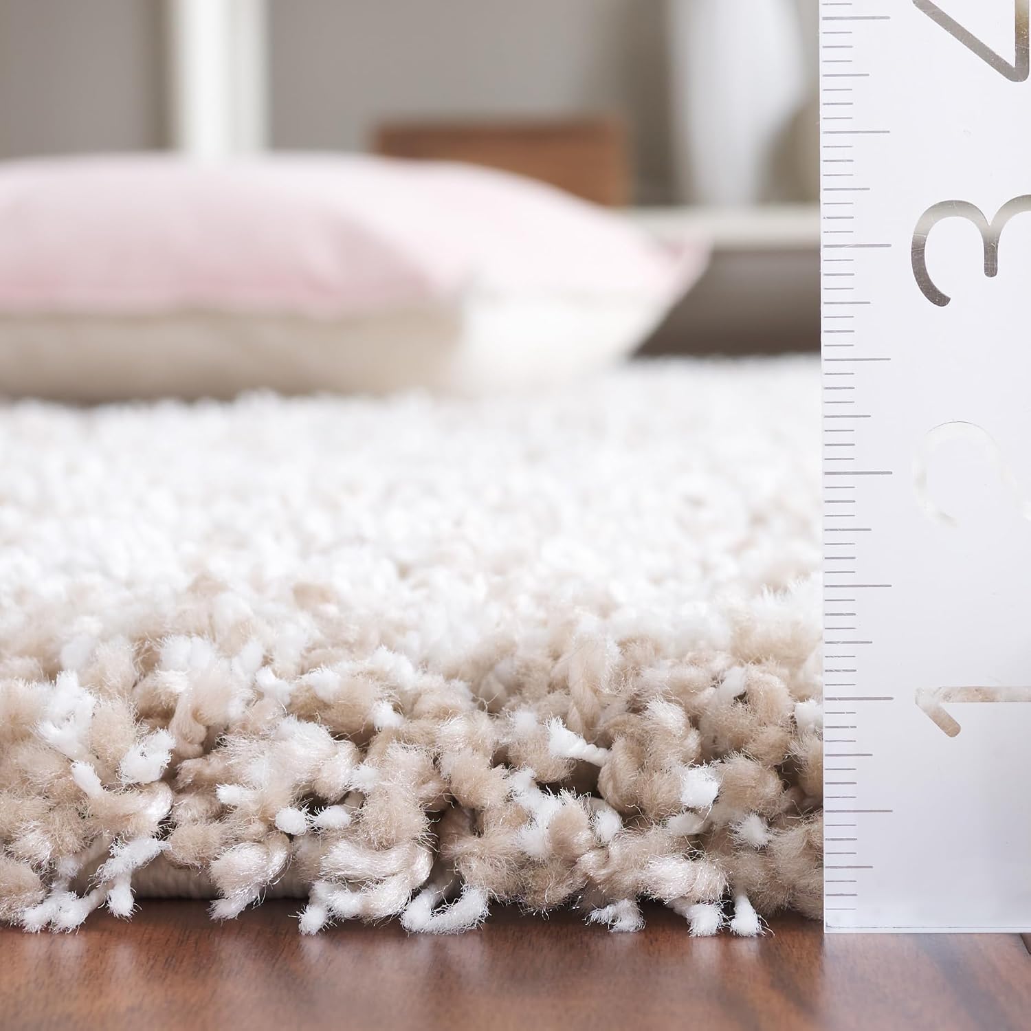 Beige California Shag 5'3"x7'6" Area Rug