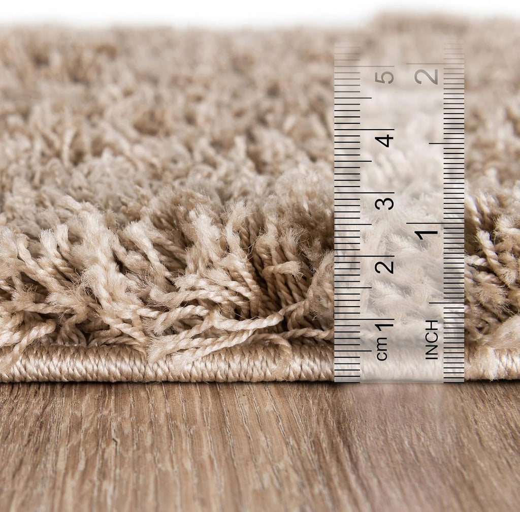 Taupe Solid Shag 7'10"x10' Modern Area Rug