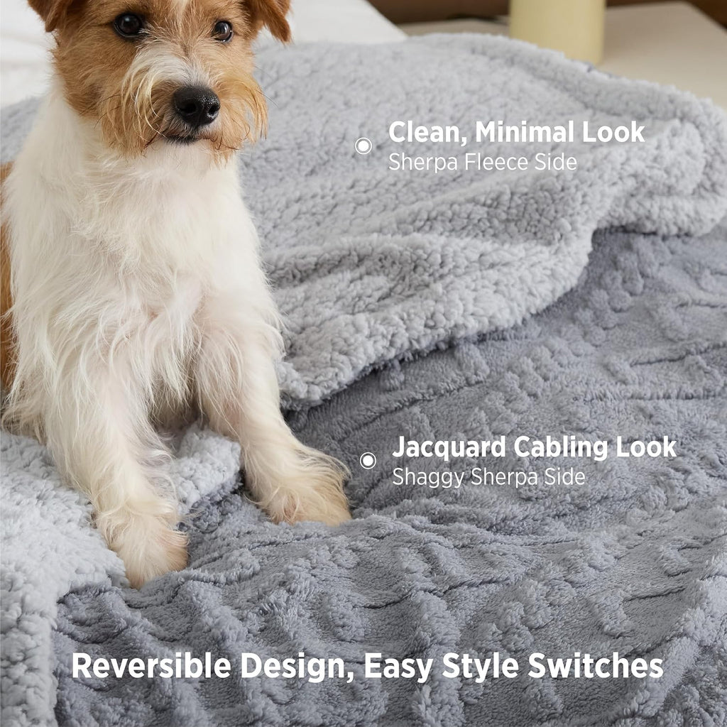 Grey Cable Jacquard Gentlesoft Sherpa Throw Blanket