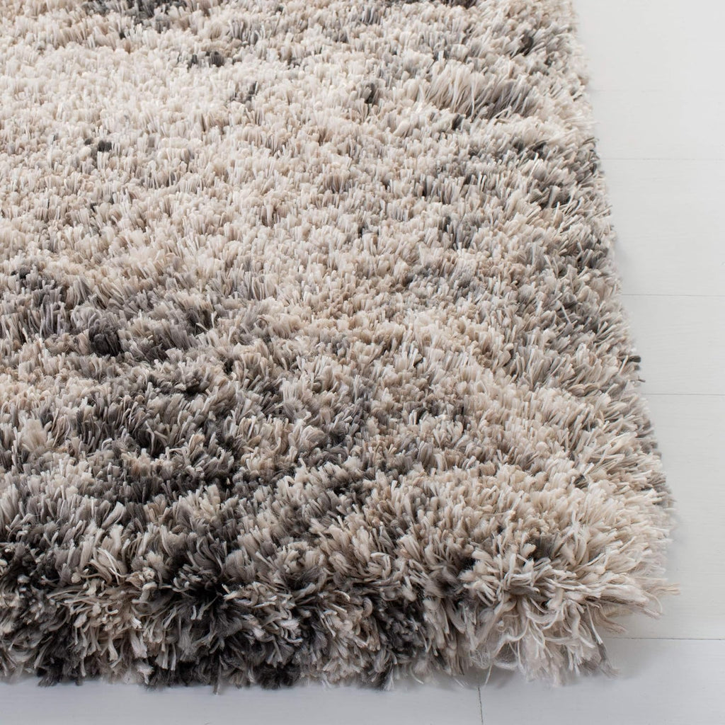 Cream & Grey Iceland Shag 5'3"x7'6" Area Rug